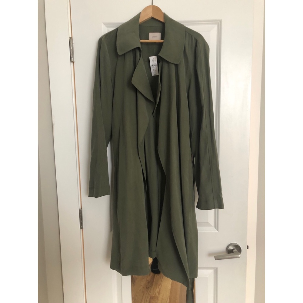 Loft Women’s soft trench coat